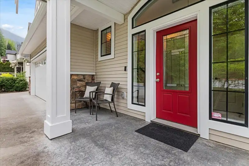 7377 RAMSAY PLACE - photo 3 of 38