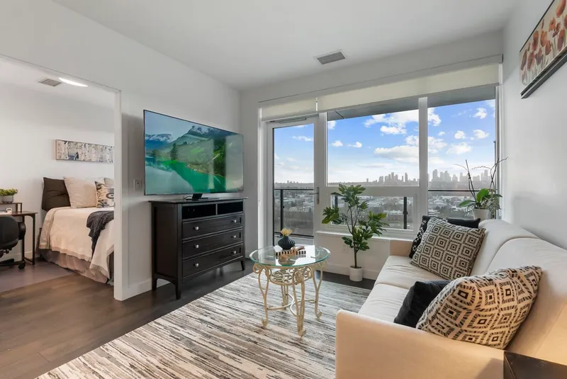 2504 2425 ALPHA AVENUE - photo 1 of 25