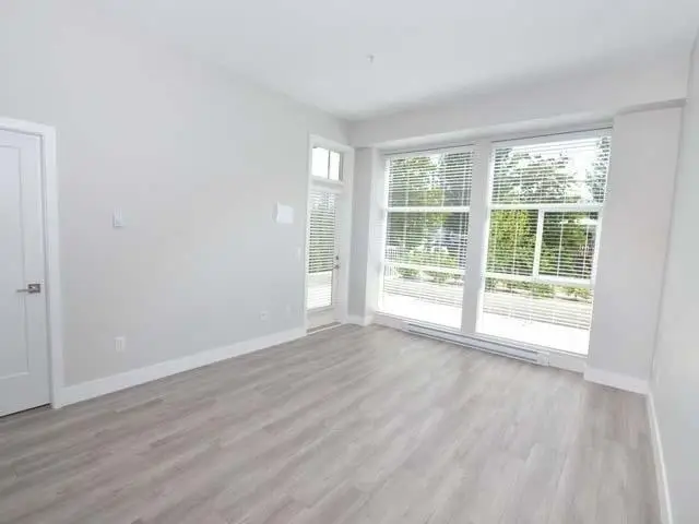 #104 9015 120 STREET - photo 3 of 13