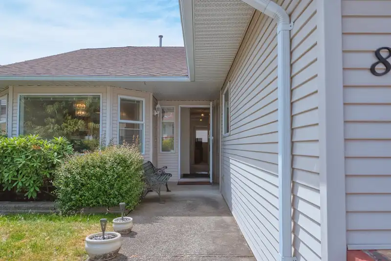 8 820 KIWANIS WAY - photo 4 of 37