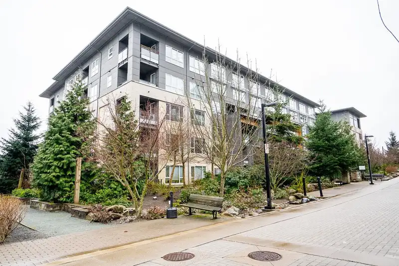 409 9168 SLOPES MEWS - photo 4 of 38