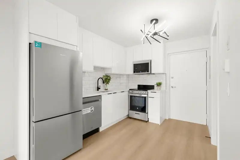 1507 1238 SEYMOUR STREET - photo 4 of 30