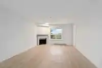308 2928 COMMERCIAL DRIVE - thumbnail 2