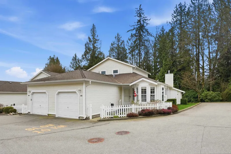 45 6537 138 STREET - photo 1 of 24