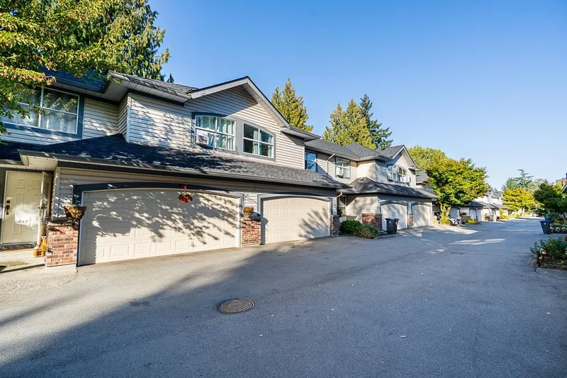 10 8257 121 A STREET - photo 2 of 25