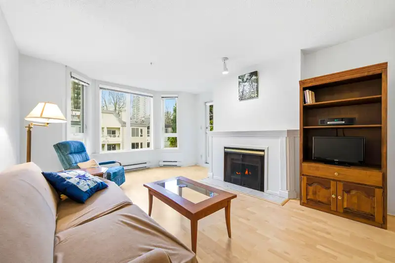412 1230 HARO STREET - photo 2 of 27