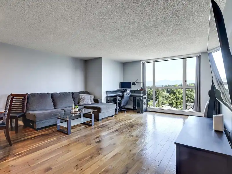 1206 612 FIFTH AVENUE - photo 4 of 20