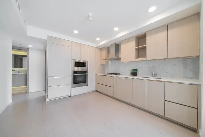 1206 433 SW MARINE DRIVE - photo 4 of 28