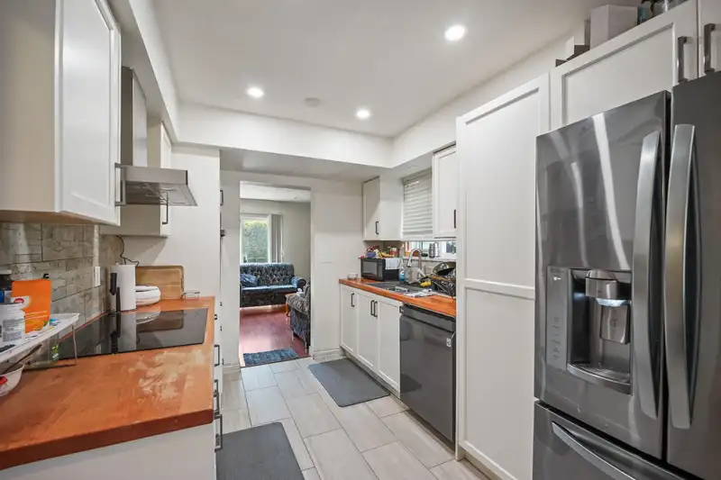 75 13880 74 AVENUE - photo 3 of 19