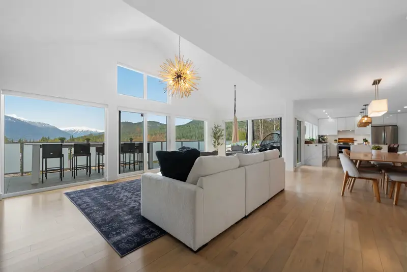 2309 GREENWOOD WAY - photo 3 of 25