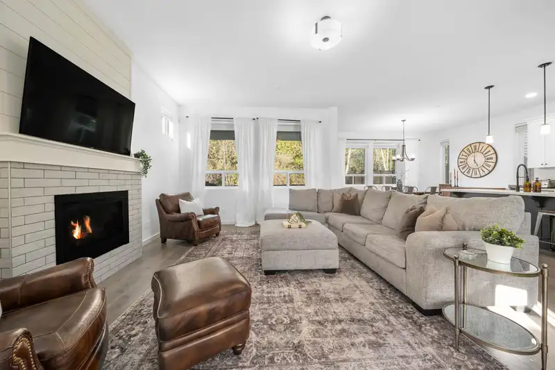24681 106 AVENUE - photo 4 of 40