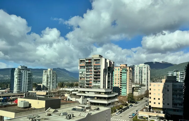 801 140 E 14 STREET - photo 2 of 25