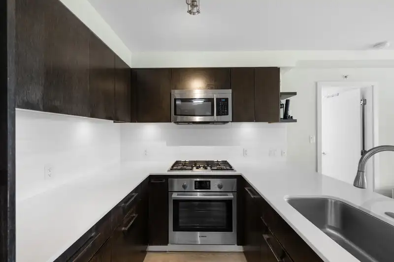 901 7888 ACKROYD ROAD - photo 3 of 25