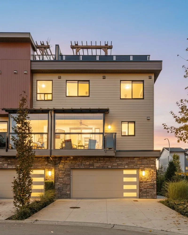 8567 204 STREET - photo 2 of 25