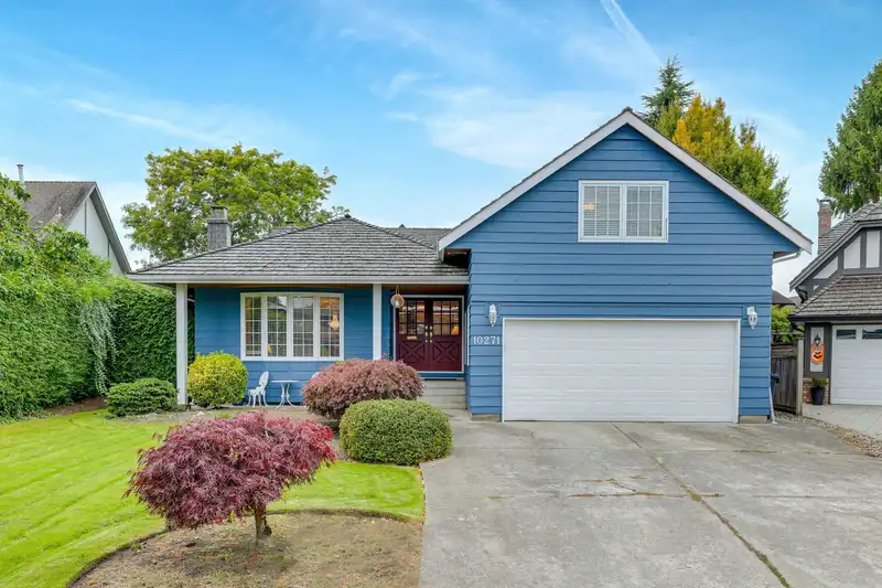10271 ST. JOHNS COURT - photo 1 of 23