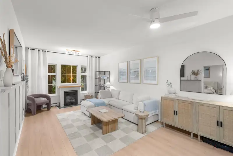 109 1369 56 STREET - photo 3 of 35