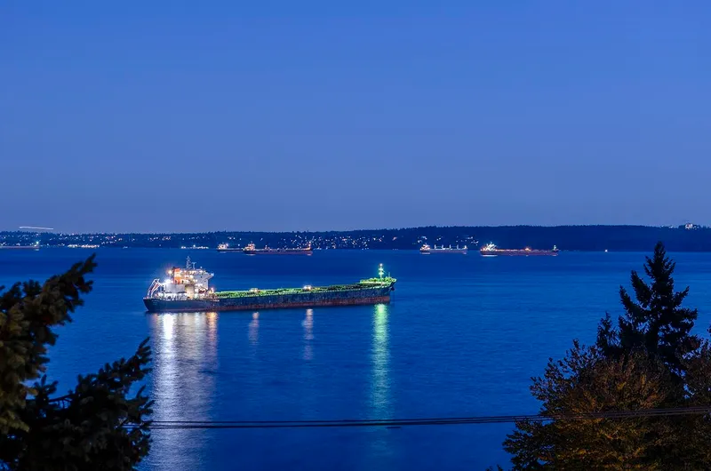 4651 MARINE DRIVE - photo 3 of 25