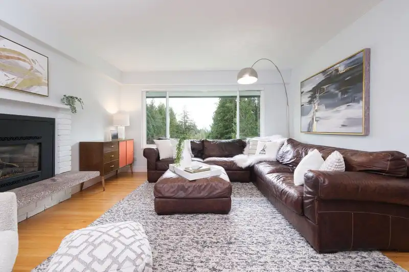 1438 MCNAIR DRIVE - photo 3 of 40