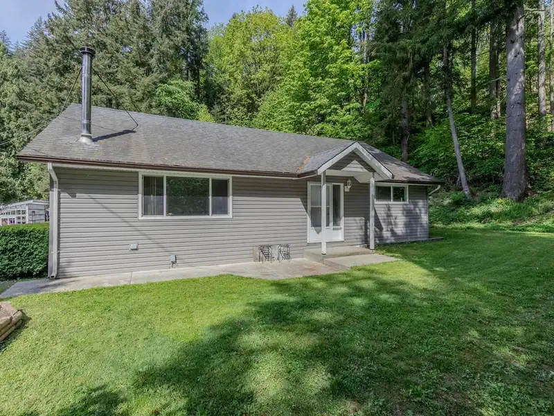 10273 PARKE ROAD - photo 2 of 40
