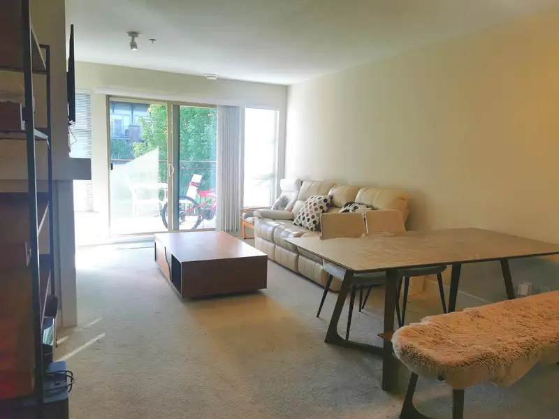 318 2388 WESTERN PARKWAY - photo 3 of 15