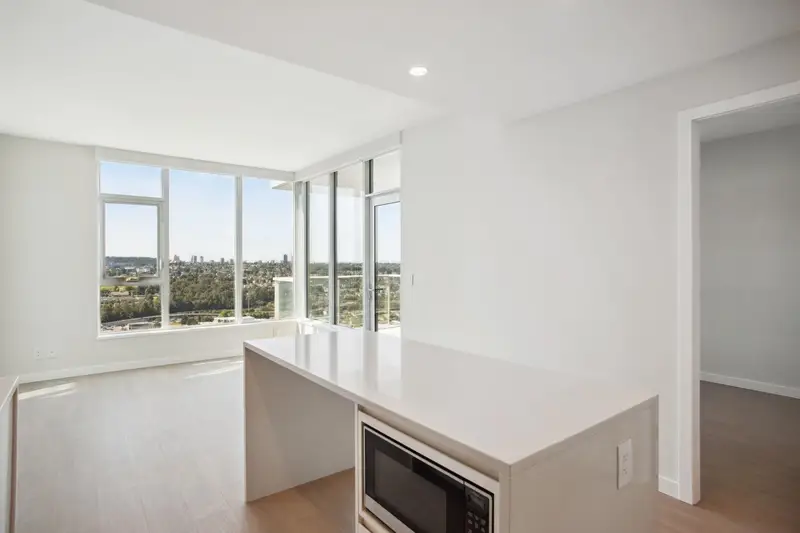 2901 2186 GILMORE AVENUE - photo 2 of 25