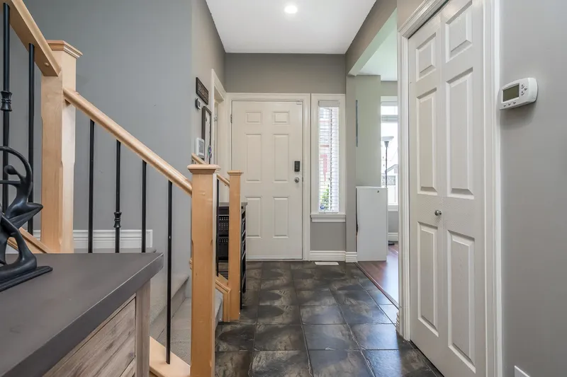 6668 195 STREET - photo 4 of 25