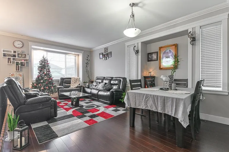 30482 NORTHRIDGE WAY - photo 3 of 25