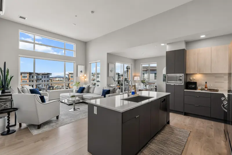 615 2431 RABBIT DRIVE - photo 1 of 25