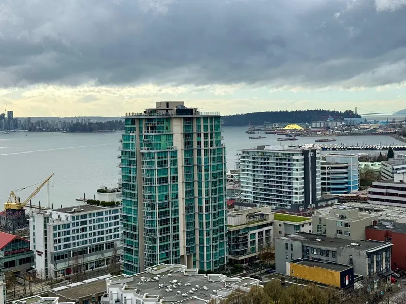 1903 145 ST. GEORGES AVENUE - photo 3 of 24