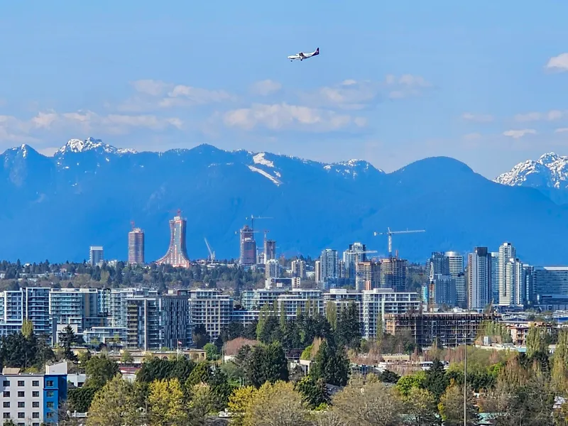 1702 5933 COONEY ROAD - photo 2 of 25