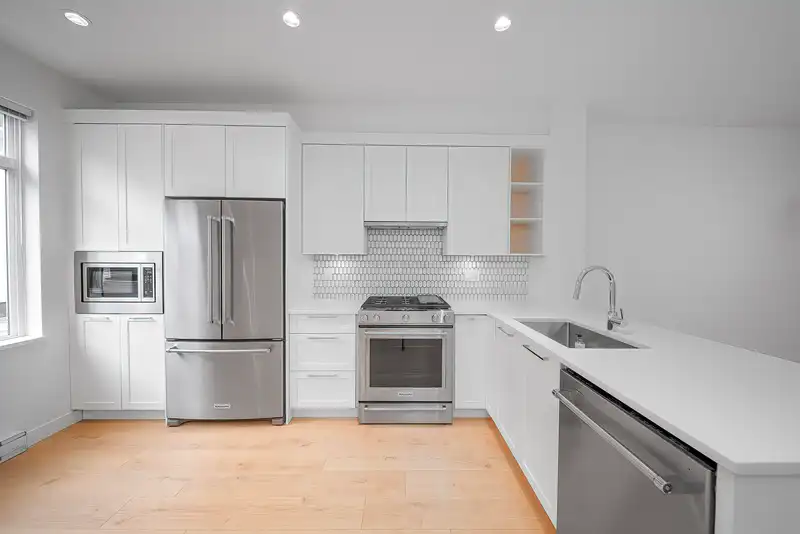105 1225 MITCHELL STREET - photo 2 of 37