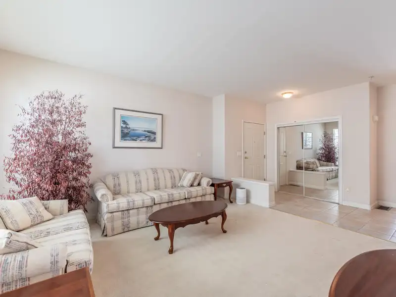 1155 VIDAL STREET - photo 4 of 39