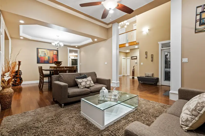 8741 163A STREET - photo 4 of 25