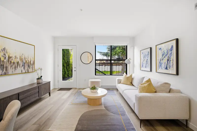 103 20695 EASTLEIGH CRESCENT - photo 3 of 25