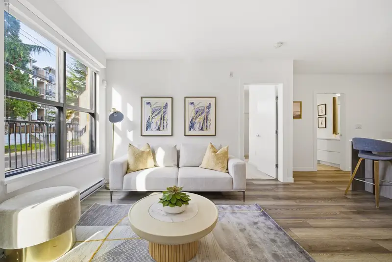 103 20695 EASTLEIGH CRESCENT - photo 4 of 25