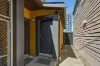 1073 E PENDER STREET - thumbnail 36