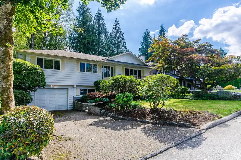 555 FORESS DRIVE - photo 1 of 40