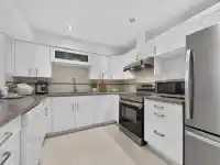 8 8031 GENERAL CURRIE ROAD - thumbnail 3
