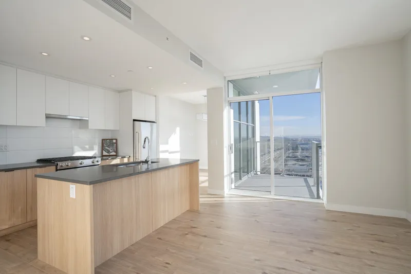 1309 3430 E KENT AVENUE SOUTH AVENUE - photo 1 of 12