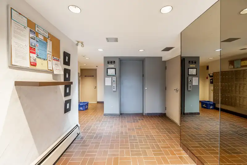 309 3420 BELL AVENUE - photo 4 of 40