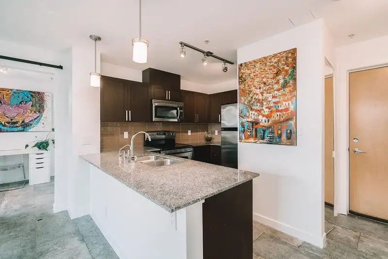 306 306 SIXTH STREET - photo 3 of 26