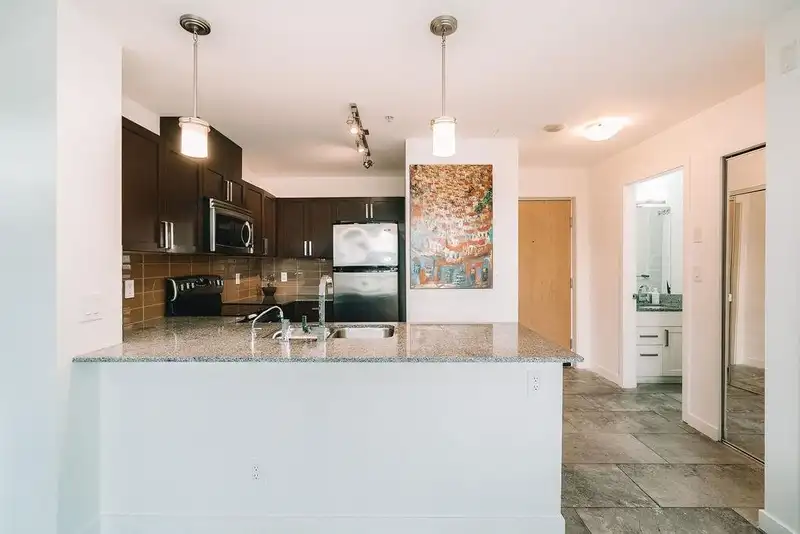 306 306 SIXTH STREET - photo 4 of 26