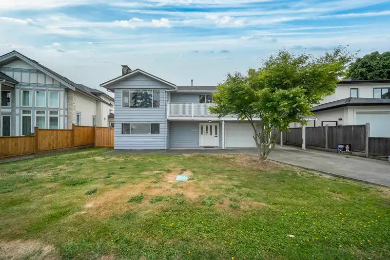 6439 AZURE ROAD - photo 4 of 30
