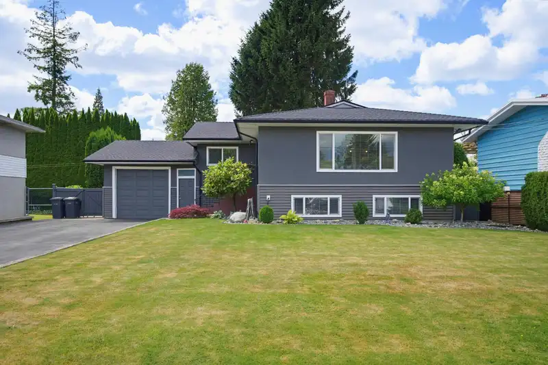 942 PORTER STREET - photo 2 of 37