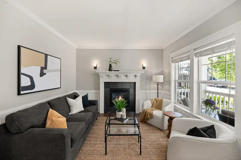 17875 70A AVENUE - photo 4 of 40
