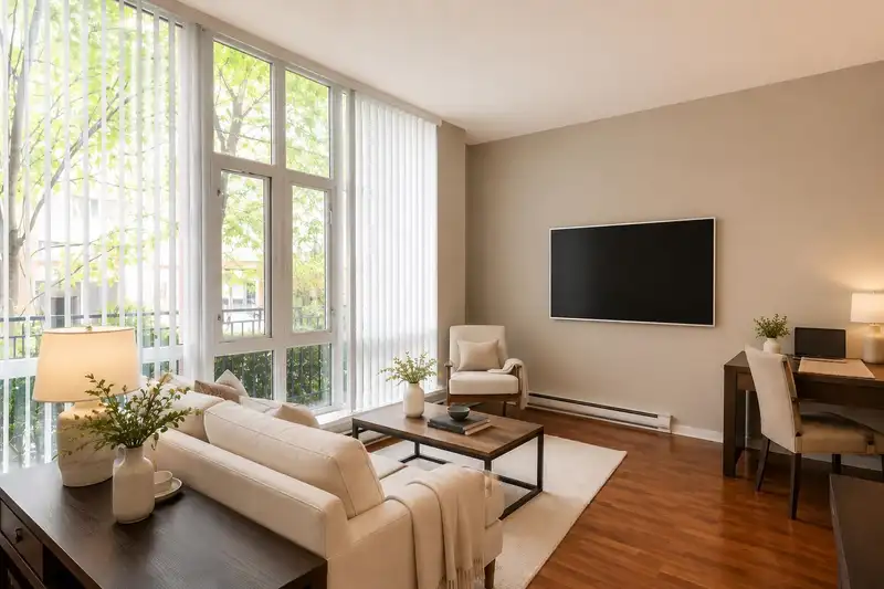1072 SEYMOUR STREET - photo 3 of 11