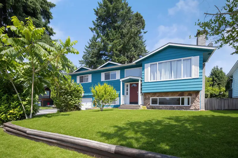 11914 212 STREET - photo 1 of 40