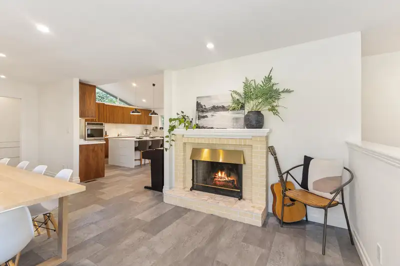 34258 REDWOOD AVENUE - photo 3 of 40