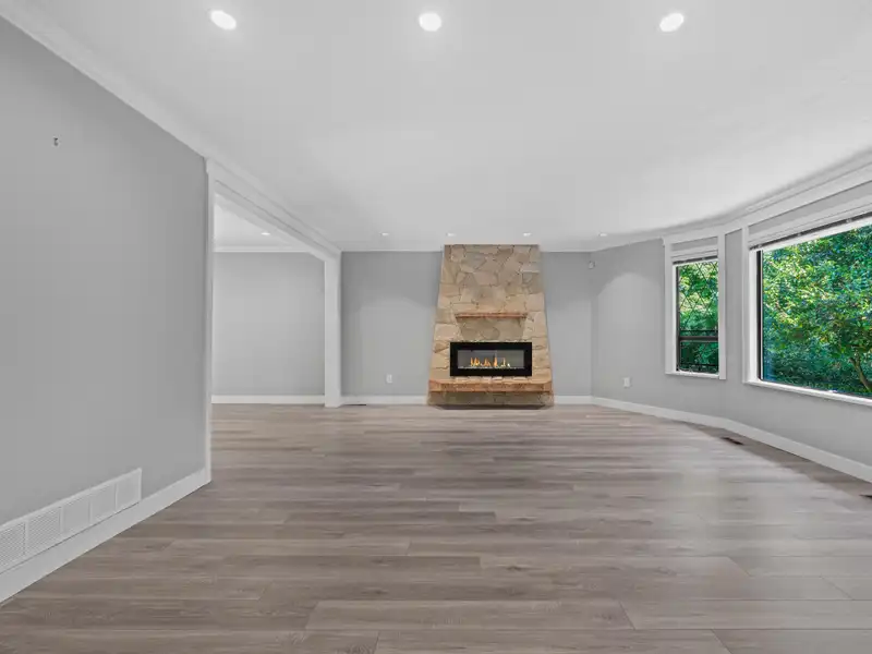 755 WESTCOT ROAD - photo 4 of 39