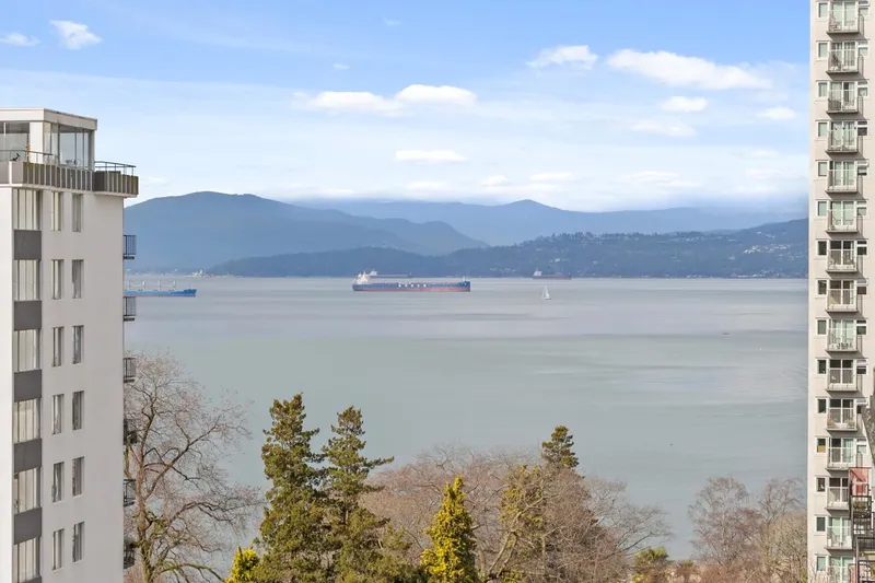 1001 1251 CARDERO STREET - photo 3 of 25